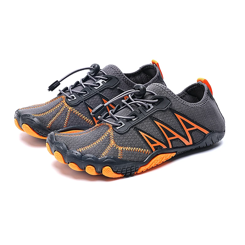 Chaussures d'eau coordonnantes - Sports Equipment Resale avis et prix